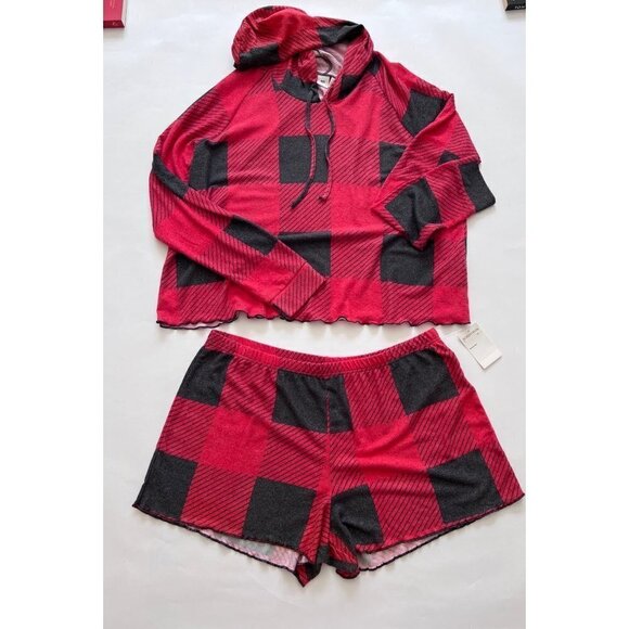 bp Other - ALL TUCKED IN SHORT PAJAMAS IN RED CHINOISE BUFFALO CHECK Size Large